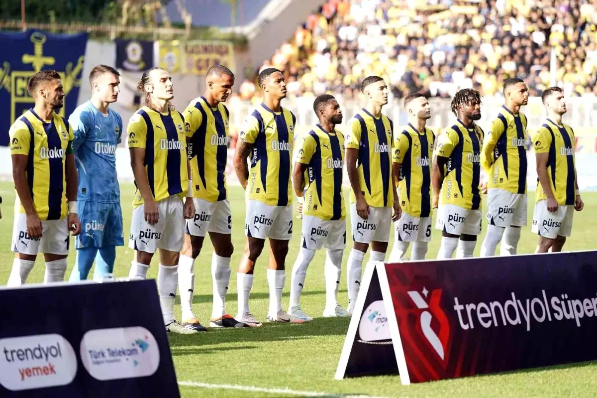 Fenerbahçe Kasımpaşa’ya Konuk Oluyor