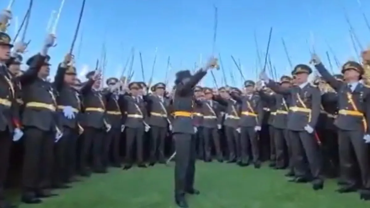 Teğmenlerin korsan yemini 28 Şubat kalıntısı çıktı! 15 Temmuz hain darbe girişimin ardından kaldırıldı