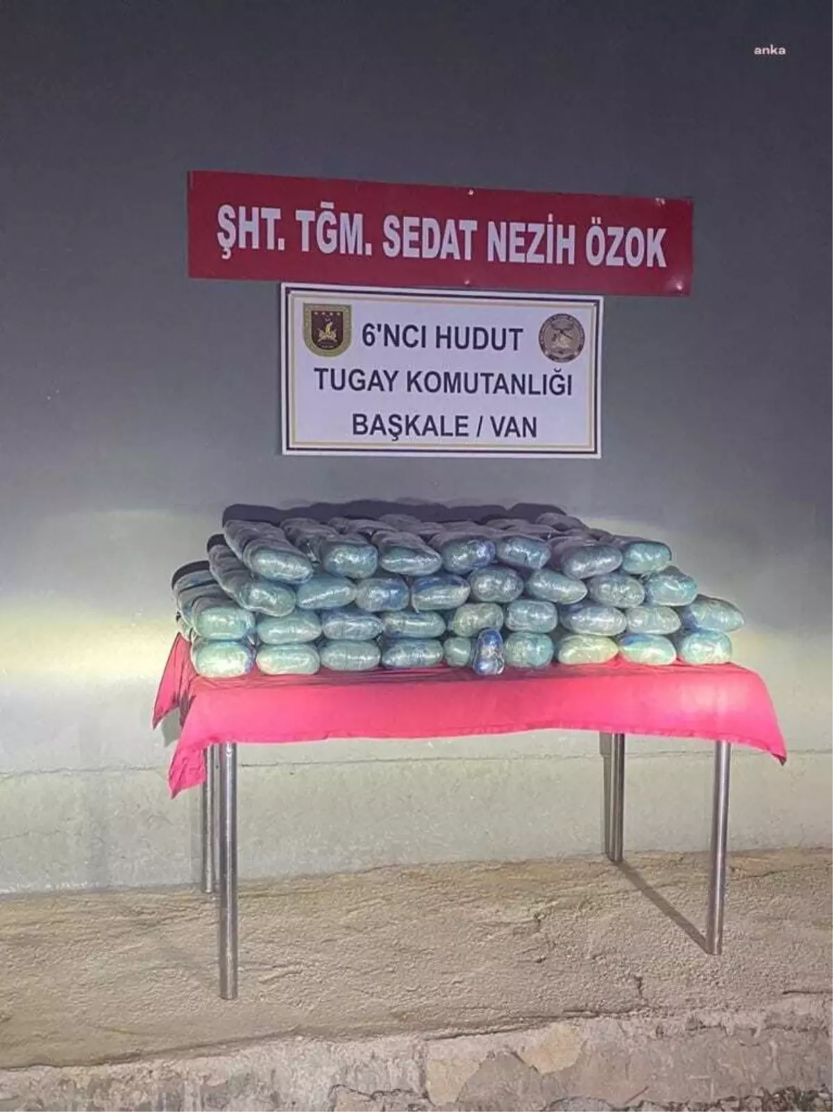 Van’da 100 Kilo Esrar Ele Geçirildi