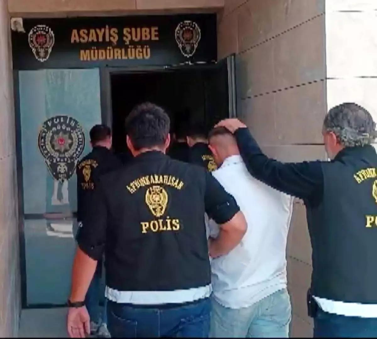 Yol Verme Tartışması Kanlı Bitti