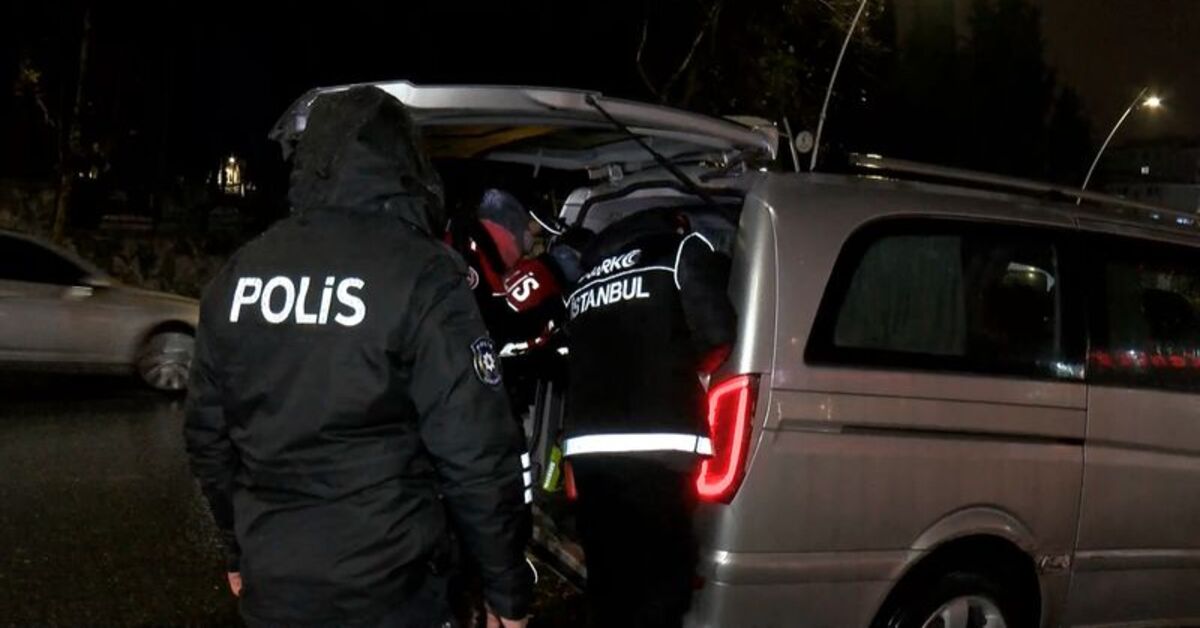 İstanbul İl Emniyet Müdürü Yıldız, Esenler’de uygulamaya katıldı